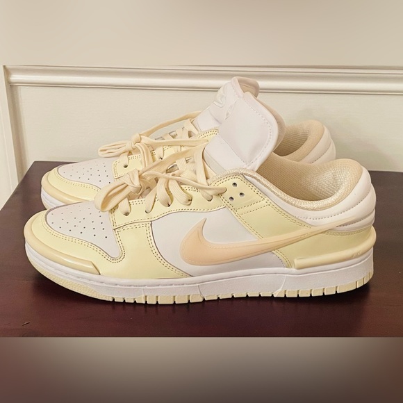 BNWOB Unisex Nike Dunk Low Twist Coconut Milk Guava Ice DZ2794-104 Sz 11W/9.5M - Picture 8 of 16